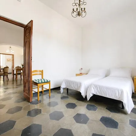 Apartmán Rivierarent La Terrazza Sul Borgo *