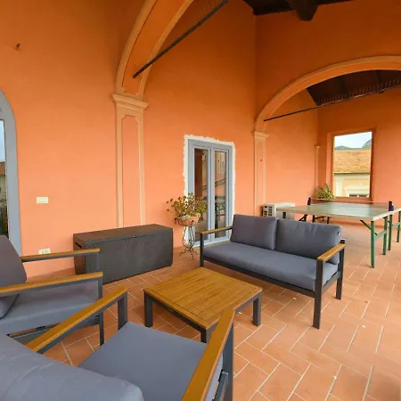 Apartmán Rivierarent La Terrazza Sul Borgo Finale Ligure
